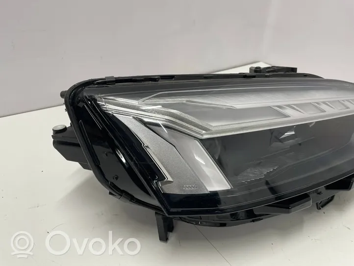 Audi A5 Lampa przednia 8W6941040