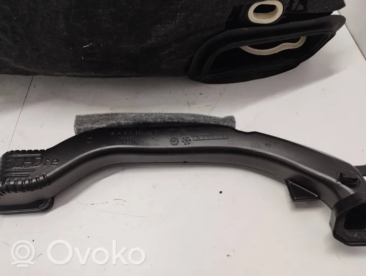 Mercedes-Benz E W213 Salono oro mazgo komplektas A2138307900