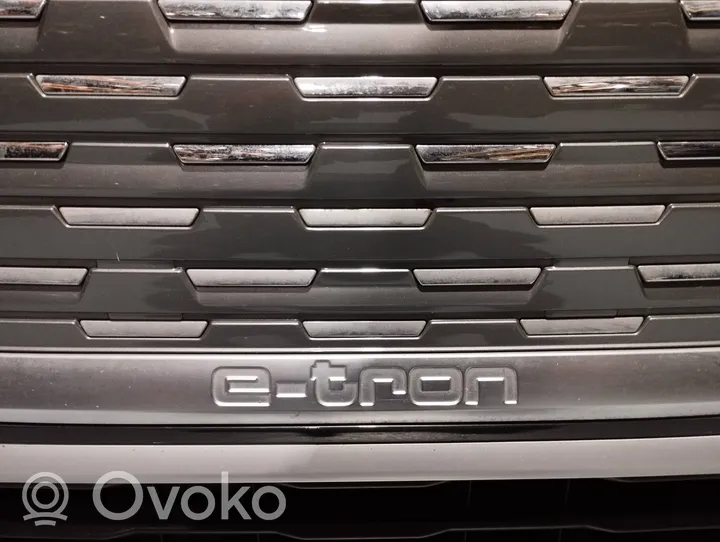 Audi Q4 Sportback e-tron Front piece kit 