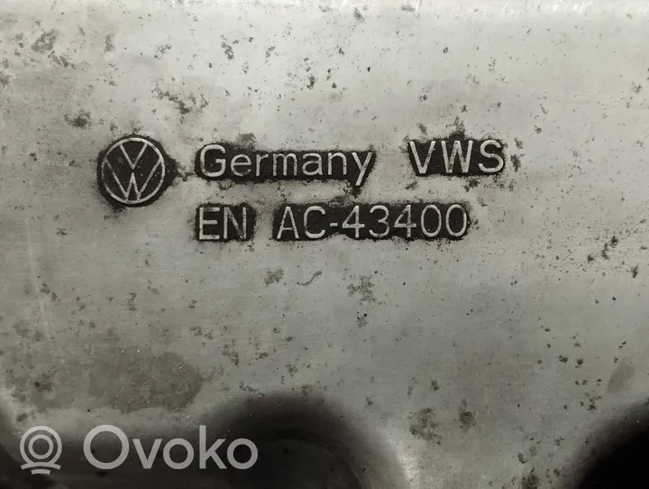 Volkswagen PASSAT CC Miska olejowa 03G103603