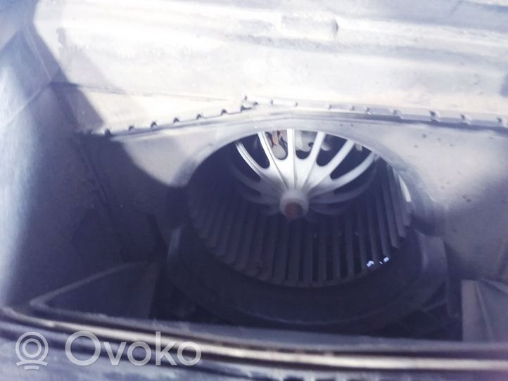 Audi A4 S4 B8 8K Pečiuko ventiliatorius/ putikas 