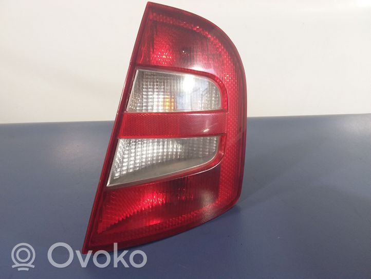 Skoda Fabia Mk1 (6Y) Lampa tylna 6Y6945096B