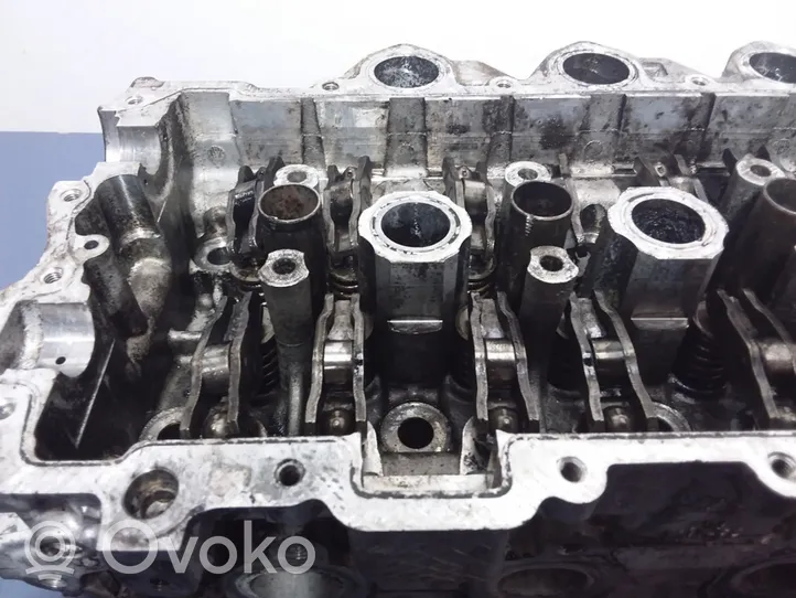 Peugeot 307 Engine head 9655911480