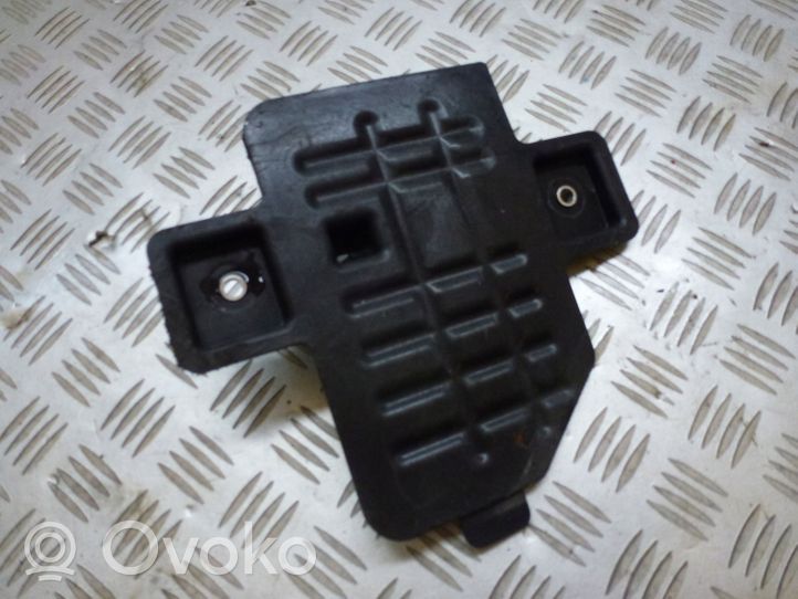 Jeep Wrangler Akumulatora nostiprināšanas pamatne 68330399AB