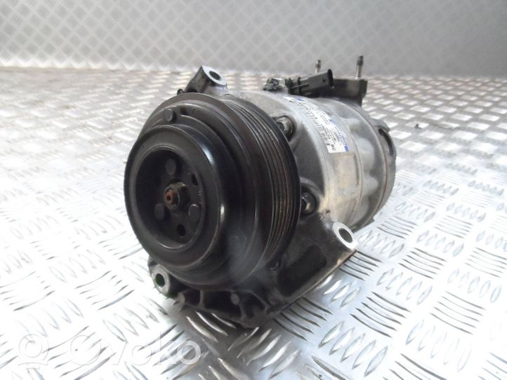 Land Rover Range Rover L405 Ilmastointilaitteen kompressorin pumppu (A/C) CPLA19D629BG