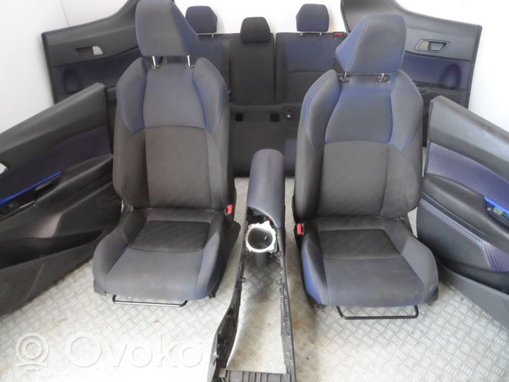 Toyota C-HR Set di rivestimento sedili e portiere 