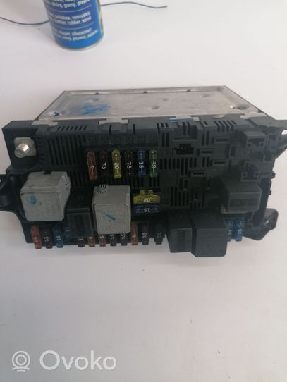 Mercedes-Benz E W211 Module confort 2115459001