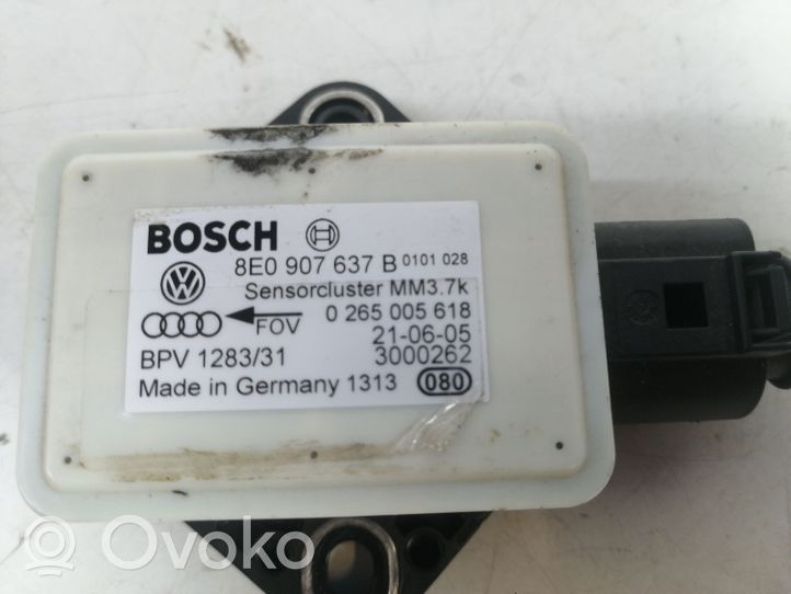 Audi A4 S4 B7 8E 8H Aktiivijousituksen ohjainlaite (ESP) 8E0907637B