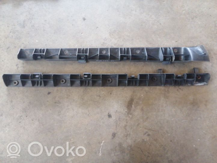 Mercedes-Benz ML W164 Kynnyksen tukilista A1646982827