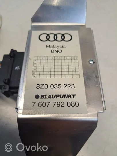 Audi A2 Amplificateur de son 8Z0035223