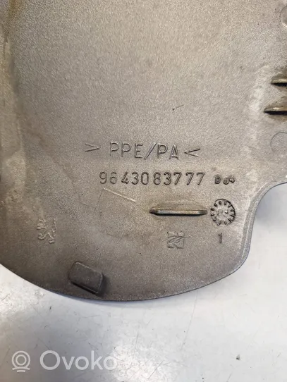 Peugeot 307 Bouchon, volet de trappe de réservoir à carburant 9643083777