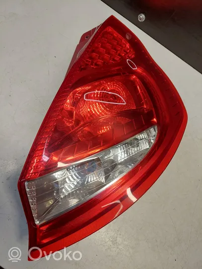 Ford Fiesta Lampa tylna 