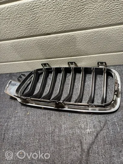 BMW 3 F30 F35 F31 Atrapa chłodnicy / Grill 5117263480