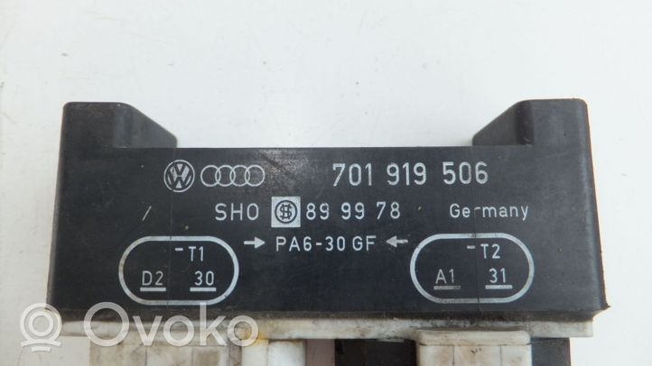 Volkswagen Multivan T4 Sterownik / Moduł wentylatorów 701919506
