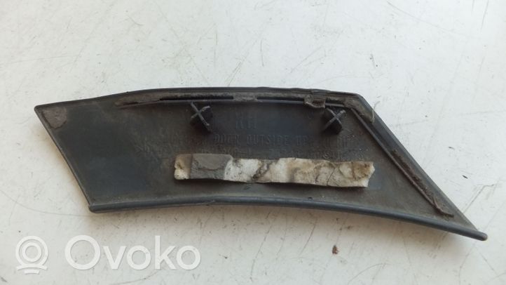 Toyota Land Cruiser (J100) Listwa tylnego błotnika 7574360010