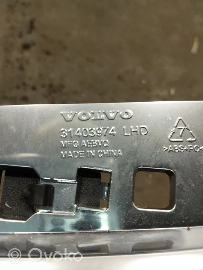 Volvo S90, V90 Отделка приборного щитка 31403974