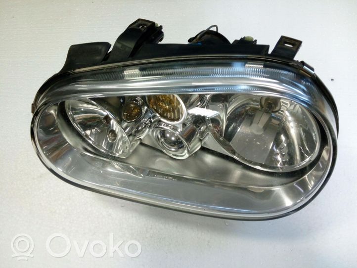 Volkswagen Golf IV Headlight/headlamp 