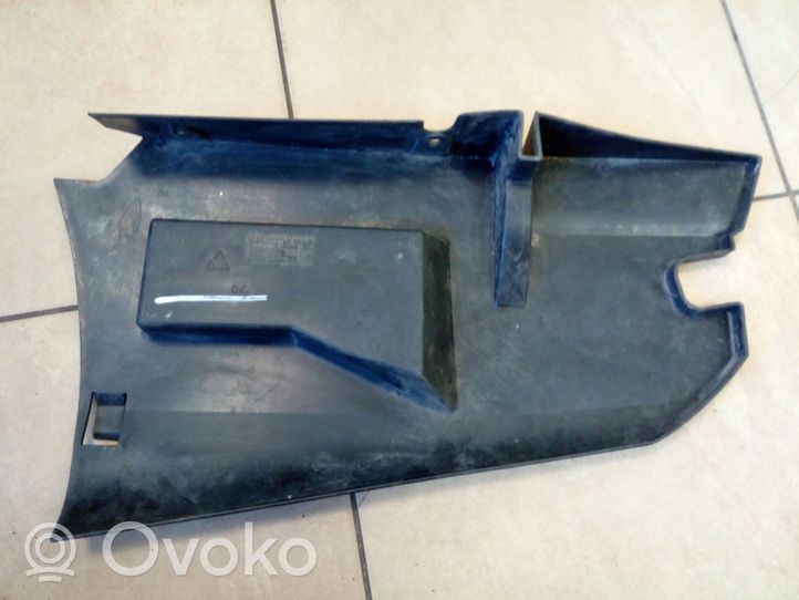 Citroen C5 Osłona tylna podwozia pod zderzak 9641241480