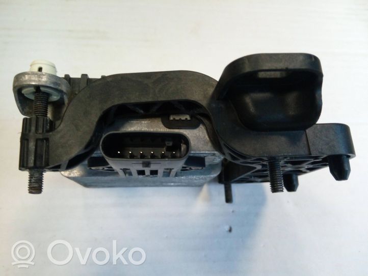 Citroen C4 III e-C4 Sensore radar Distronic 9841849780