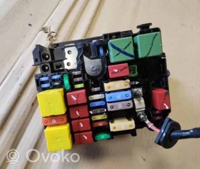 Citroen C3 Fuse box set 9804848480