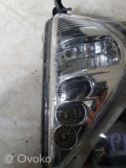 Toyota Prius (XW50) Faro diurno con luce led 