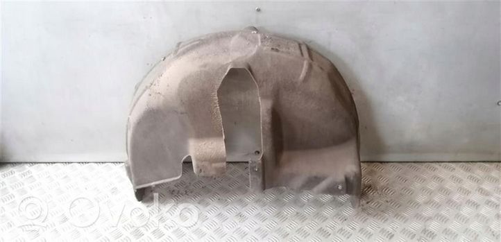 Volkswagen PASSAT B7 Rivestimento paraspruzzi parafango posteriore 3AA810972