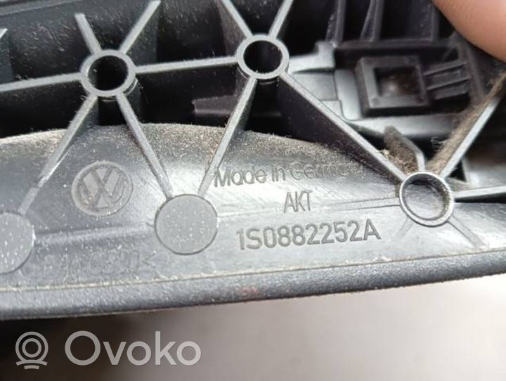 Skoda Citigo Istuimen verhoilu 1S0882252A