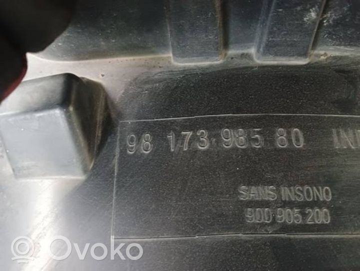 Peugeot Rifter Välijäähdyttimen ilmanohjauksen ilmakanava 9817398580