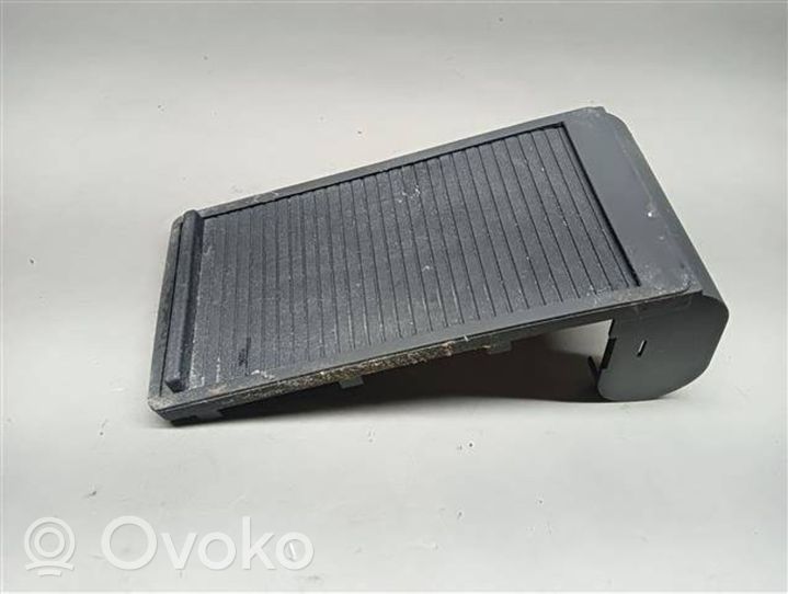 Audi A3 S3 8P Kita centrinė konsolės (tunelio) detalė 8P0863269E