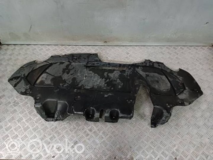 BMW 5 G30 G31 Osłona dolna silnika 51164310