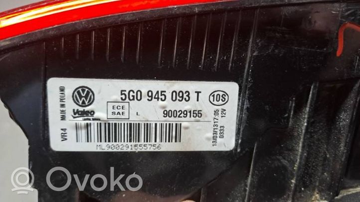 Volkswagen Golf VII Feux arrière sur hayon 5G0945093T