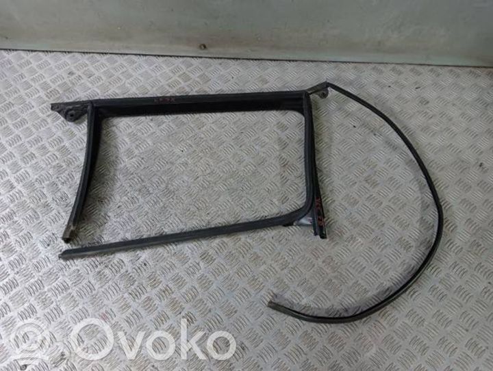 Skoda Yeti (5L) Rubber seal rear door window/glass, 21.62 € RRR