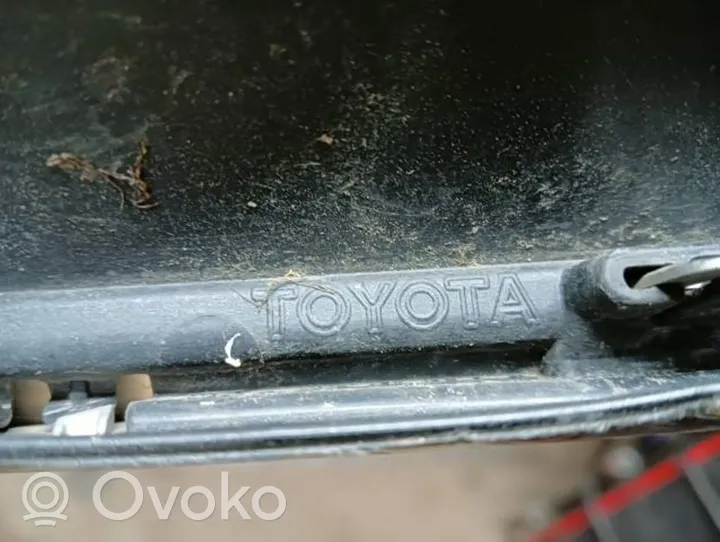 Toyota Corolla E210 E21 Apdailinė priekinio bamperio juosta 52401YY010