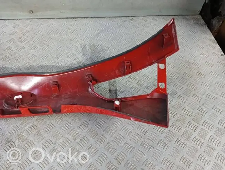 Toyota Yaris Cross Spoiler tylnej szyby klapy bagażnika 768110DA30