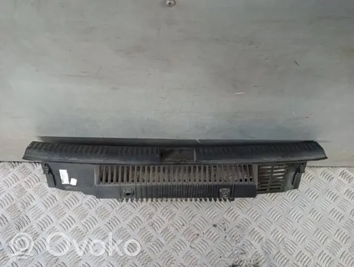 Skoda Fabia Mk3 (NJ) Rivestimento di protezione sottoporta del bagagliaio/baule 6V6863459