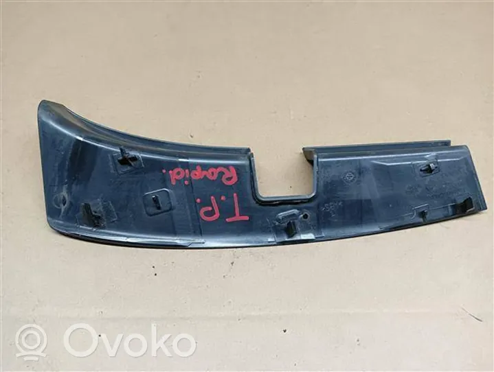 Skoda Rapid (NH) Moulure de garniture de feu arrière / postérieur 5JJ945312