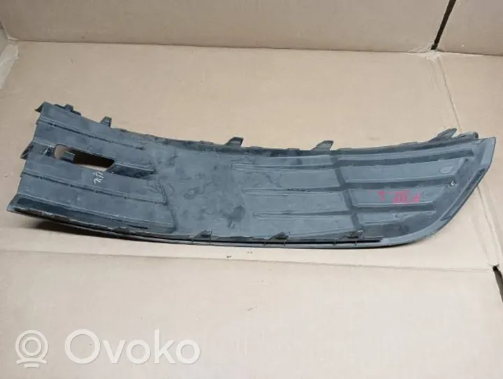 Skoda Fabia Mk3 (NJ) Grille antibrouillard avant 6V0807367