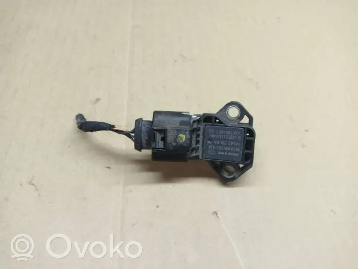 Volkswagen Golf VII Air pressure sensor 03G906051E