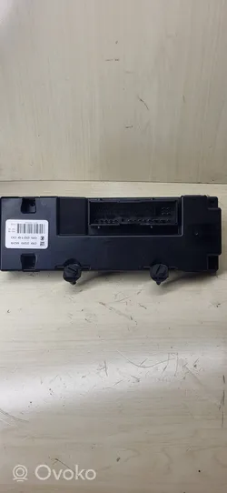 Opel Signum Seat control module 09226928