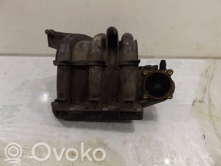 Volkswagen Polo Intake manifold, 12.01 € RRR
