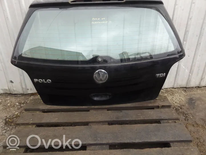 Volkswagen Polo Takaluukun/tavaratilan kansi 