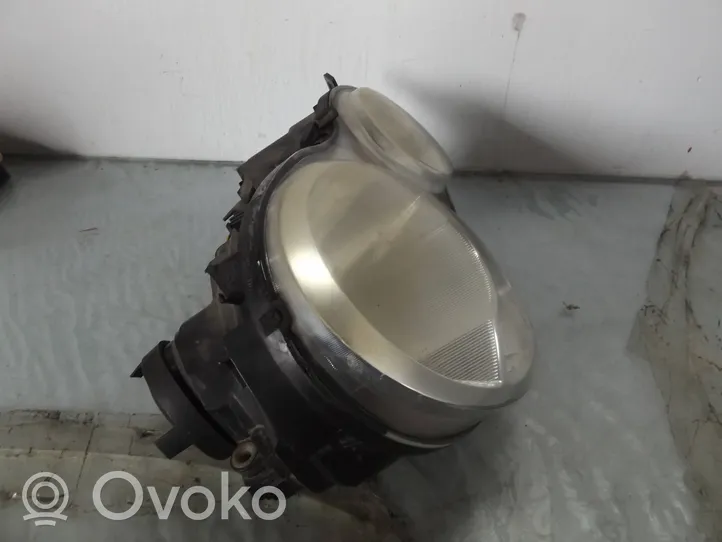 Volkswagen Polo Headlight/headlamp 