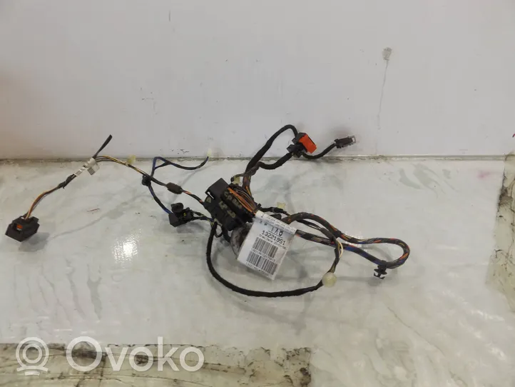 Opel Corsa D Front door wiring loom 13221951