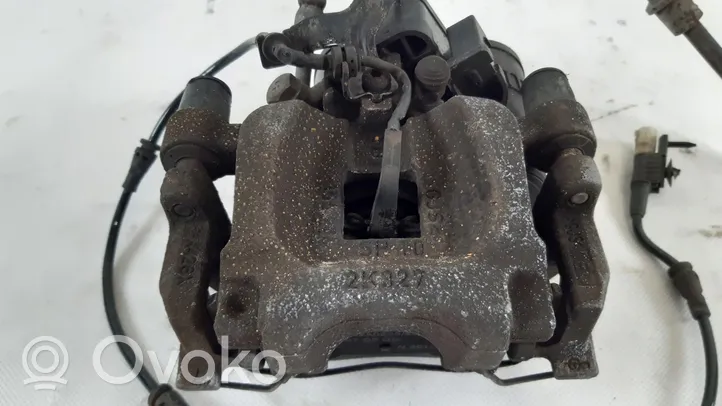 Land Rover Evoque II Caliper del freno trasero K8D2-2K327-AB