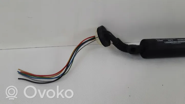 Jeep Grand Cherokee Amortyzator / Siłownik tylnej klapy bagażnika 68333901AC