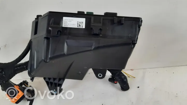 Volvo XC40 Set scatola dei fusibili 31473880