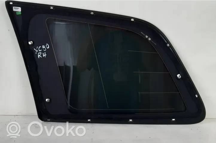 Volvo XC90 Rear side window/glass 