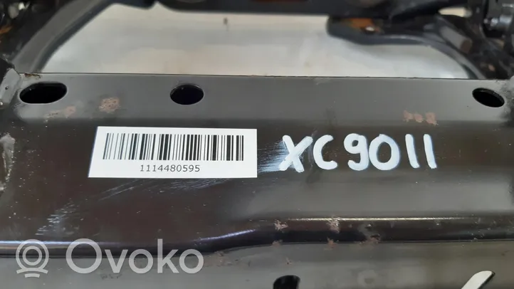 Volvo XC90 Belka osi tylnej 
