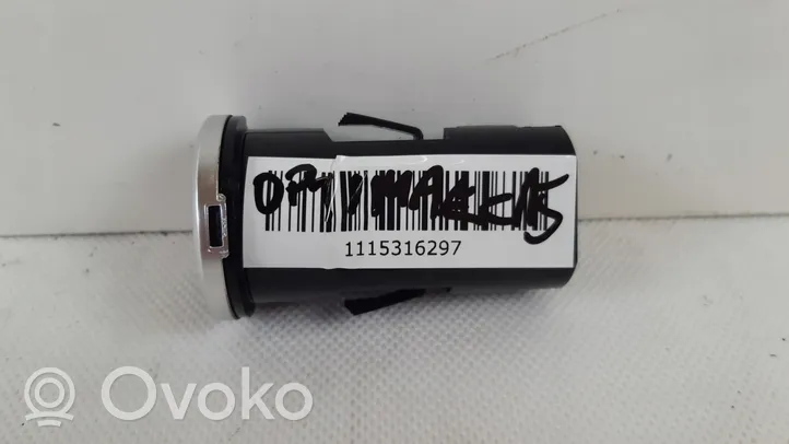 KIA Optima Interruttore a pulsante start e stop motore 95430-2T950