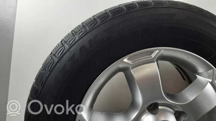 Toyota Land Cruiser (J200) R15 alloy rim 